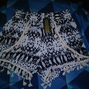 Just love ruffle shorts